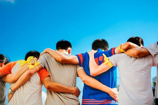 《男朋友侵犯肖像权，女子状告索赔》 图2