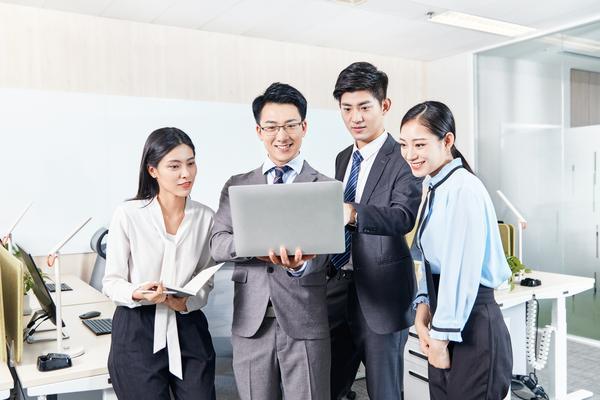 “公司举办户外游戏活动，加强团队凝聚力” 图2