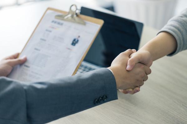 迪拜富豪宠物成威胁：养宠物伤人事件频发引关注 图1