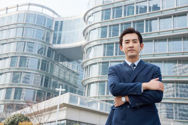 交通安全责任制书：法律框架下的责任划分与