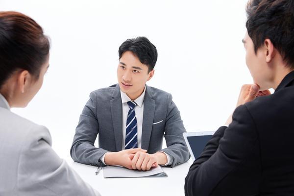 《暗夜里的学术交流：校园暴力与心灵创伤》图1
