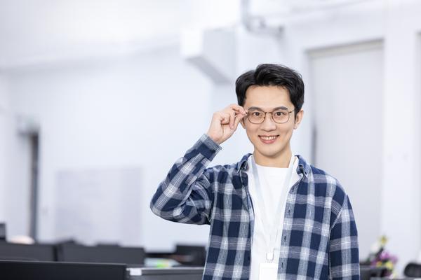 眼镜防蓝光功能宣传的合法性与虚假宣传认定 图1