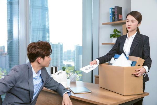 《关于高空抛物现象的探讨与防范》图1