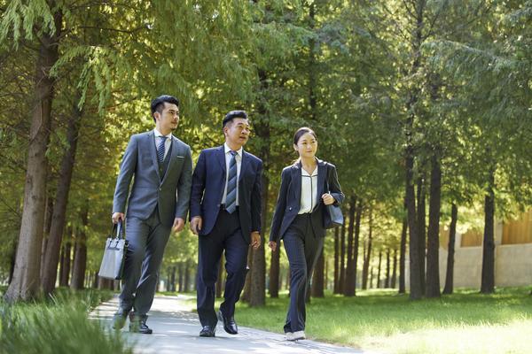 《员工上班期间是否享有肖像权？劳动法为您解答》 图1