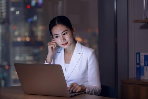 《网上购物消费者权益保护：电话沟通成解决之道》 图1