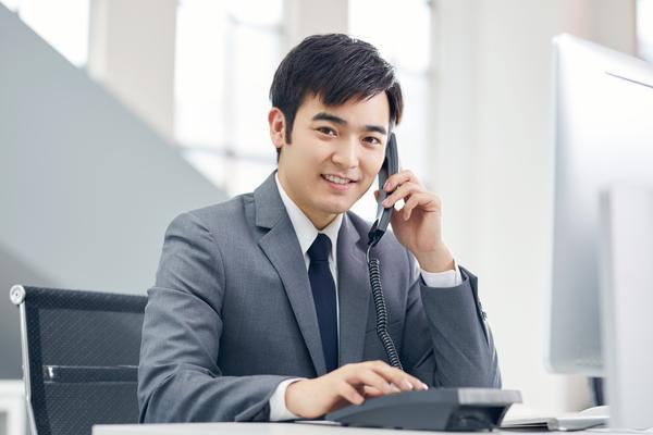 《装修施工噪音扰民应该给谁打电话？找到解决方案的关键步骤》图1