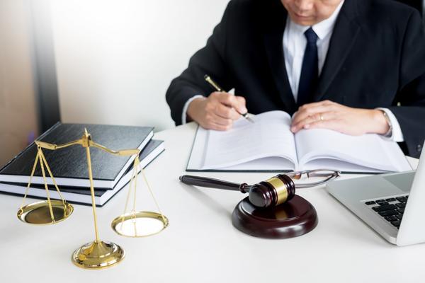 刮丝器侵权案律师观点：关于侵犯专利权及侵权责任的研究 图2