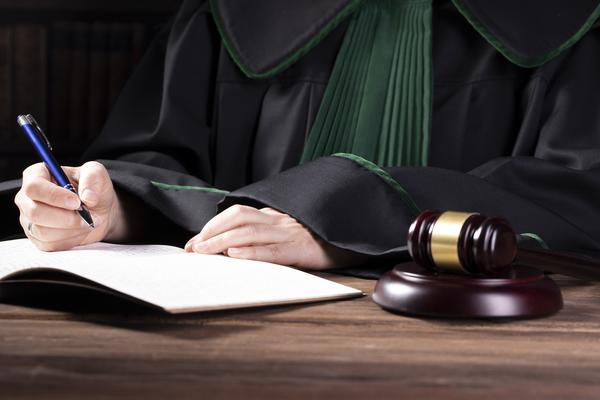 南屏公交车车祸事故的法律责任认定与损害赔偿 图1