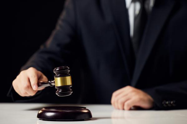 人身权侵权行为的法律界定与法律责任