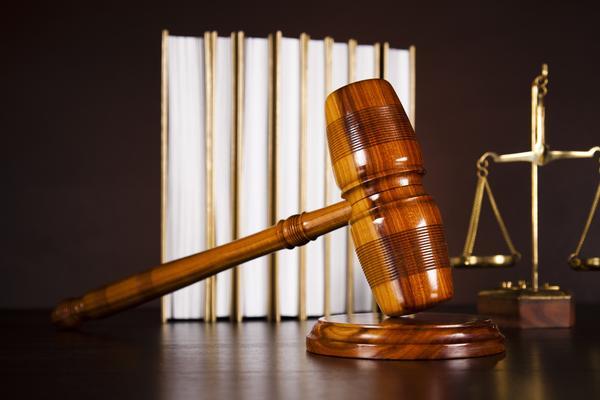 《关于被侵犯肖像权是否可以不起诉的探讨》图1