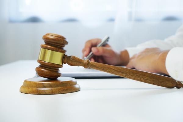 网络诽谤他人怎么判刑最轻图1