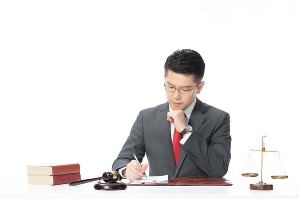 《渣男露馅：侵犯肖像权案曝光，公众人物纷纷维权》 图1