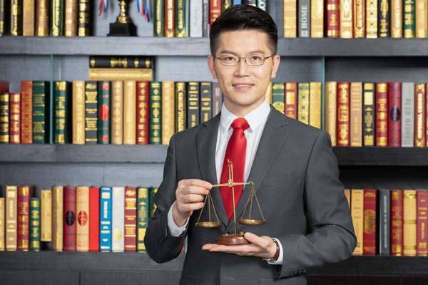 侵权保护律师报价标准|侵权赔偿与法律服务收费规则 图1