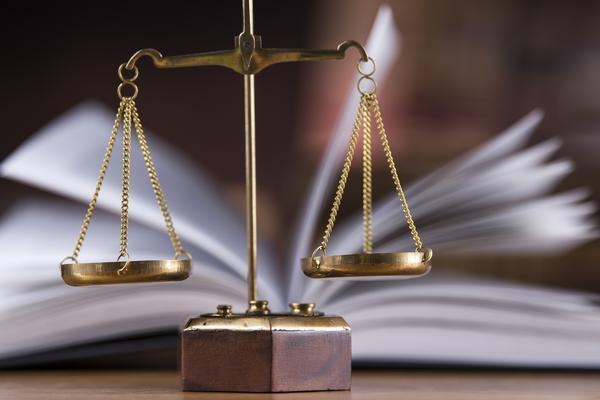 网络诽谤案律师：法律的专业解析与实务探讨 图2