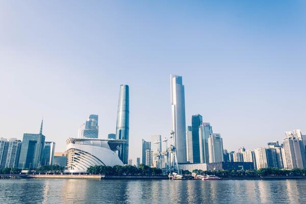 打造独特视觉盛宴：婚纱摄影品牌推广策略 图2