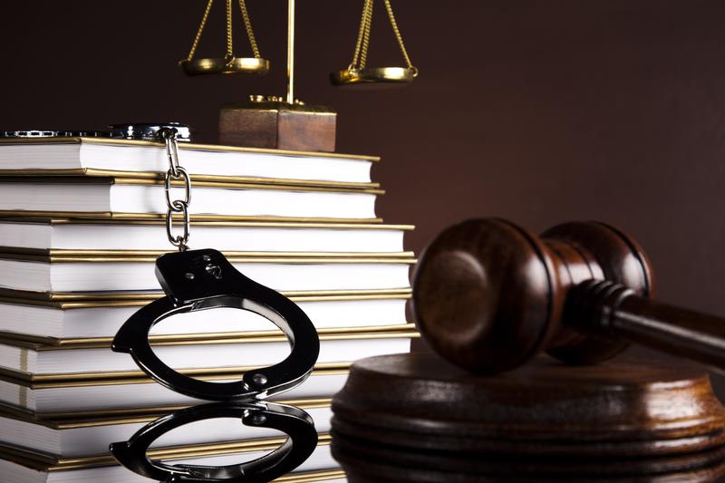 紧急避险的刑法规定：理论与实践