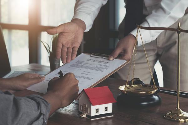 房地产虚假宣传如何解决：法律与治理路径探析 图1