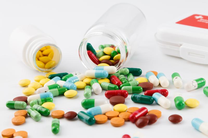 虚假宣传医疗效果是否算假药？深度剖析我国药品监管现状图1