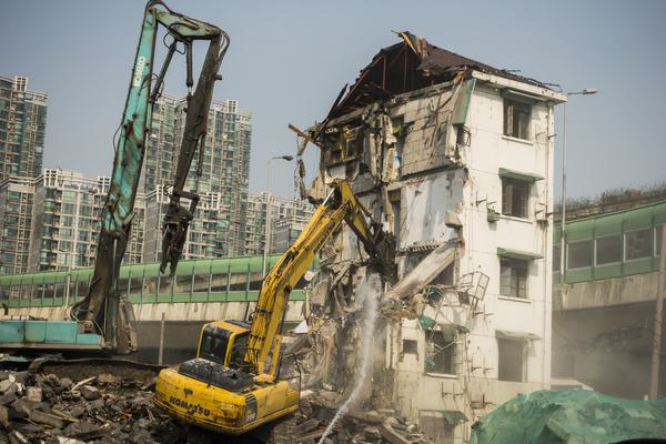 “危房拆除紧急避险：生死攸关的紧急措施” 图2