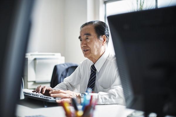 裁员仲裁要多久|劳动争议仲裁流程与时间限制解析 图1