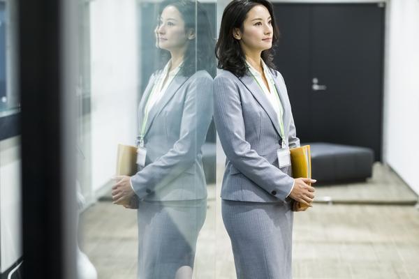 《银行营销岗位柜员职责内容全面解析》 图2