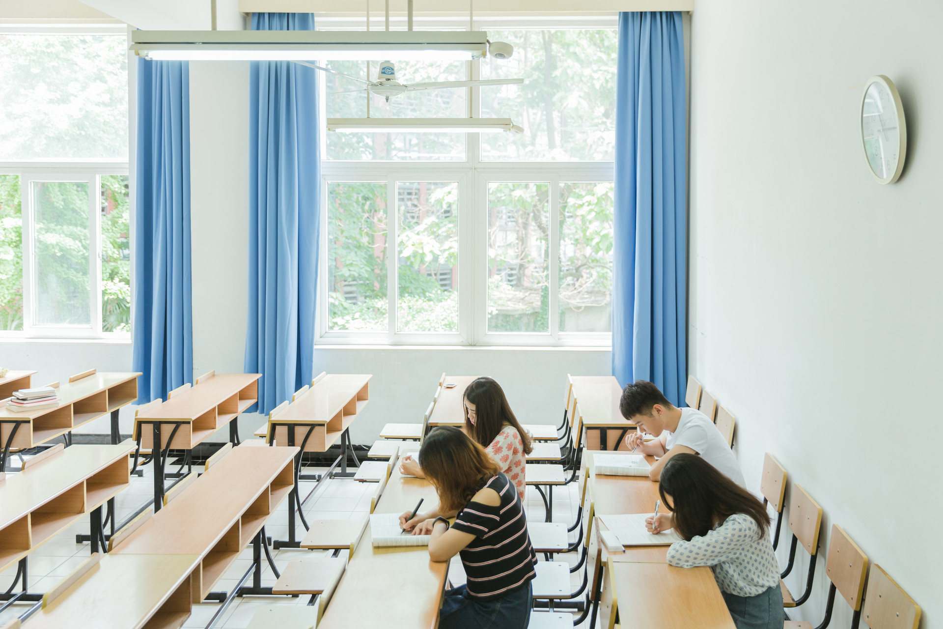 “期末考试不正当竞争行为案例：揭示学术不端行为”图1